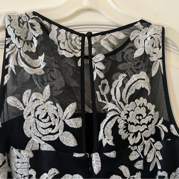 New! Eliza J. brand Stunning Black & White Floral Sleeveless Dress Women’s SZ 6 - Picture 3 of 16